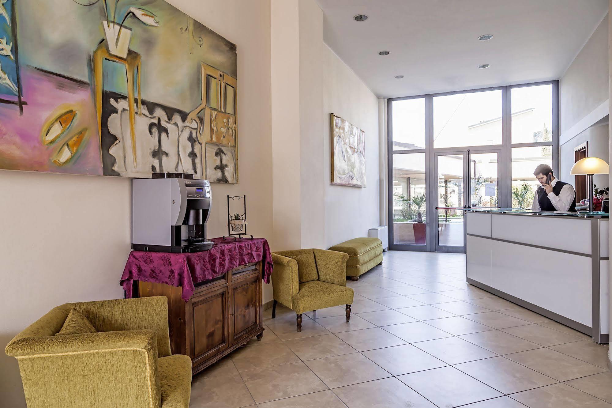Aparthotel Anghel Siena Dış mekan fotoğraf