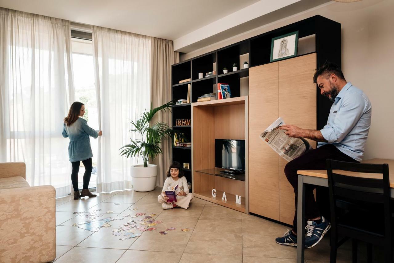 Aparthotel Anghel Siena Dış mekan fotoğraf