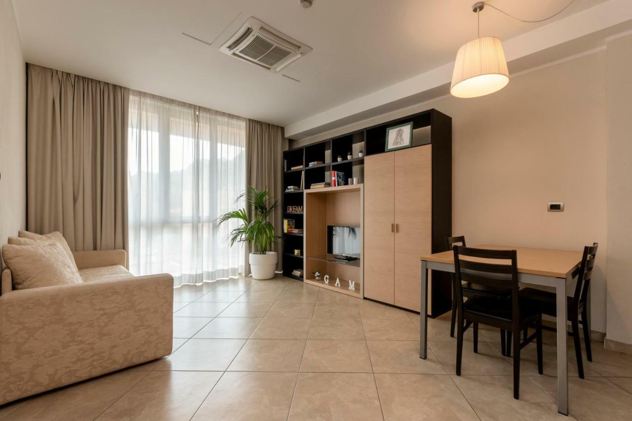 Aparthotel Anghel Siena Dış mekan fotoğraf