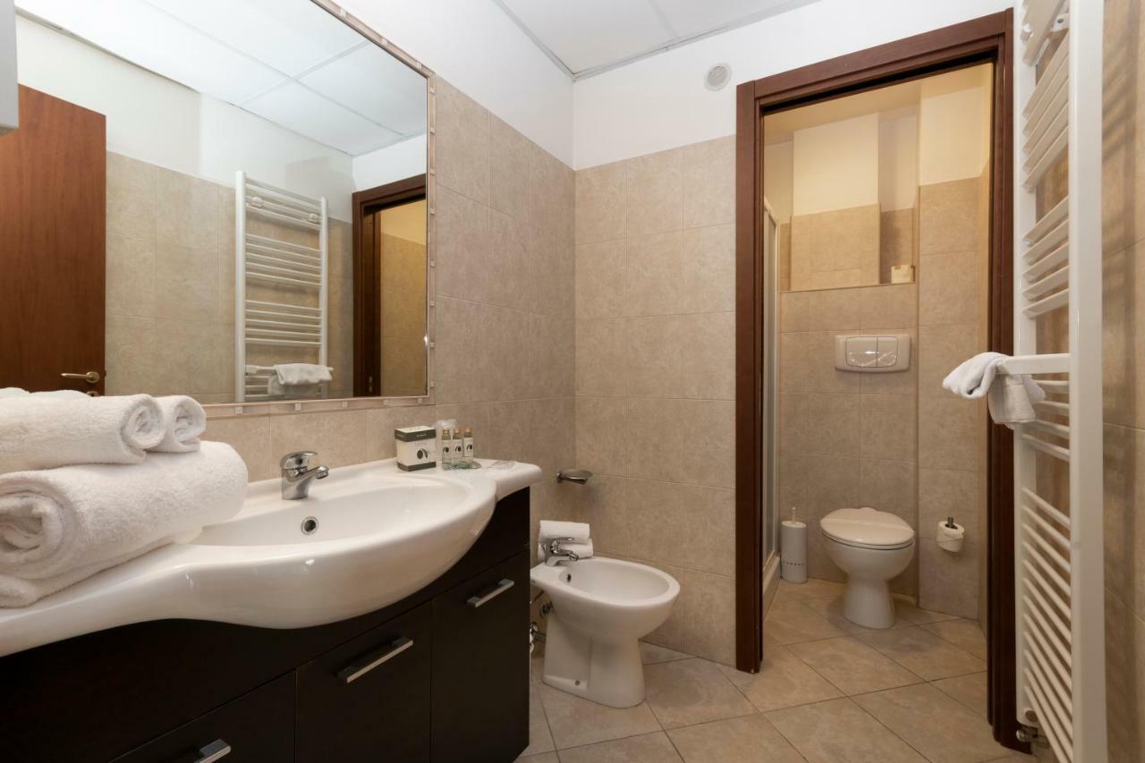 Aparthotel Anghel Siena Dış mekan fotoğraf